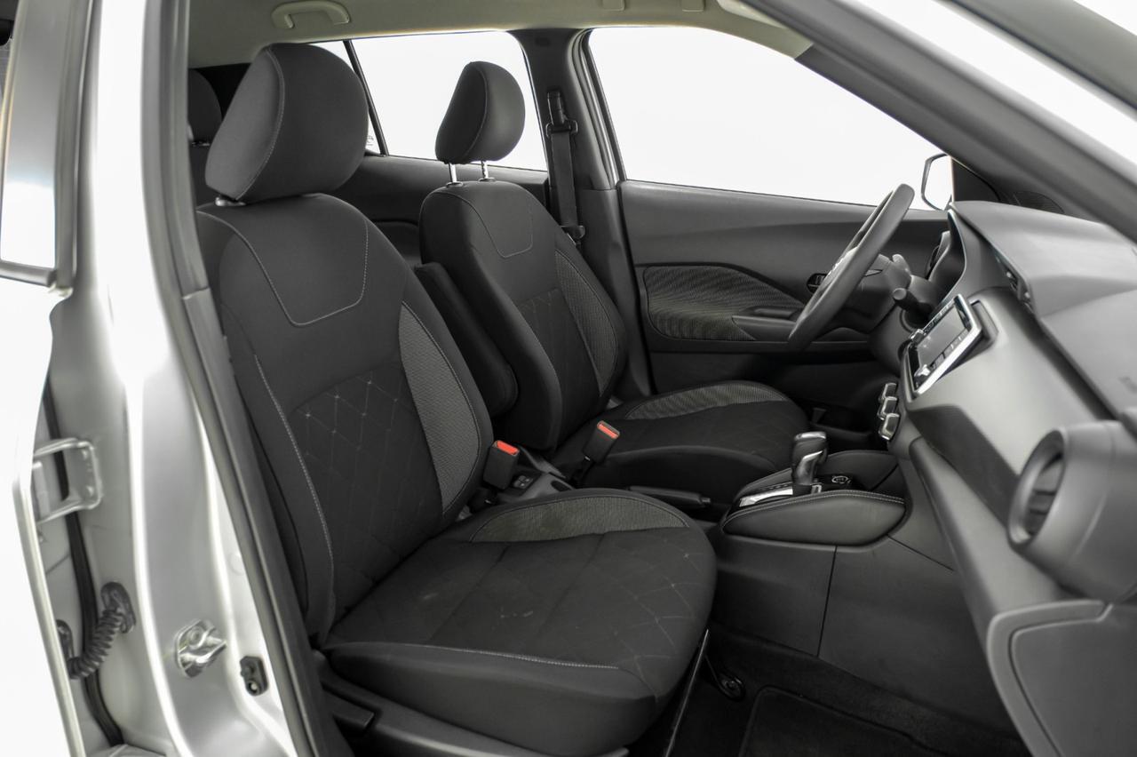 2019 Nissan Kicks S AUTOMATIC REAR CAMERA KEYLESS START CRUISE CONTROL REMOTE KEYLESS ENTRY Carrollton TX