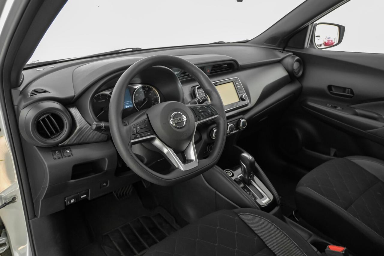 2019 Nissan Kicks S AUTOMATIC REAR CAMERA KEYLESS START CRUISE CONTROL REMOTE KEYLESS ENTRY Carrollton TX