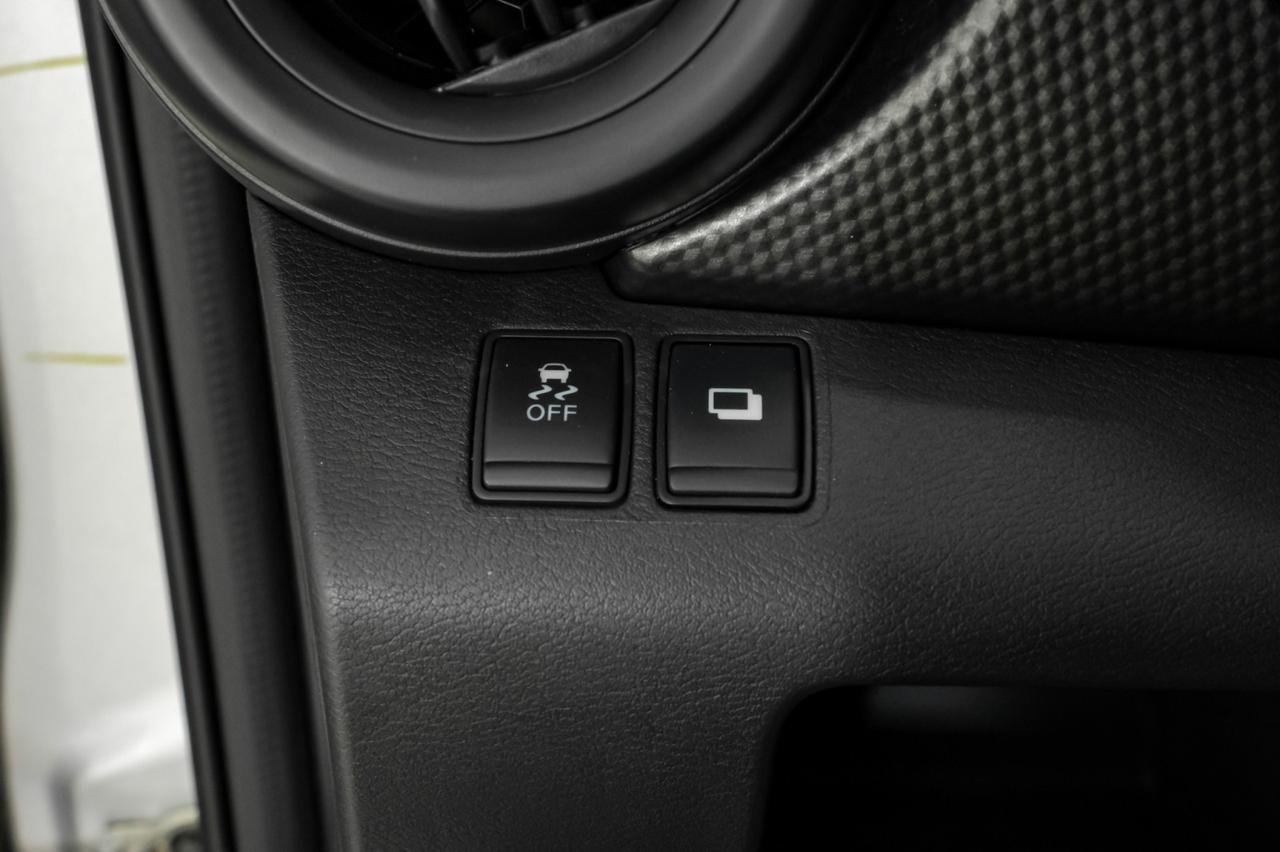 2019 Nissan Kicks S AUTOMATIC REAR CAMERA KEYLESS START CRUISE CONTROL REMOTE KEYLESS ENTRY Carrollton TX