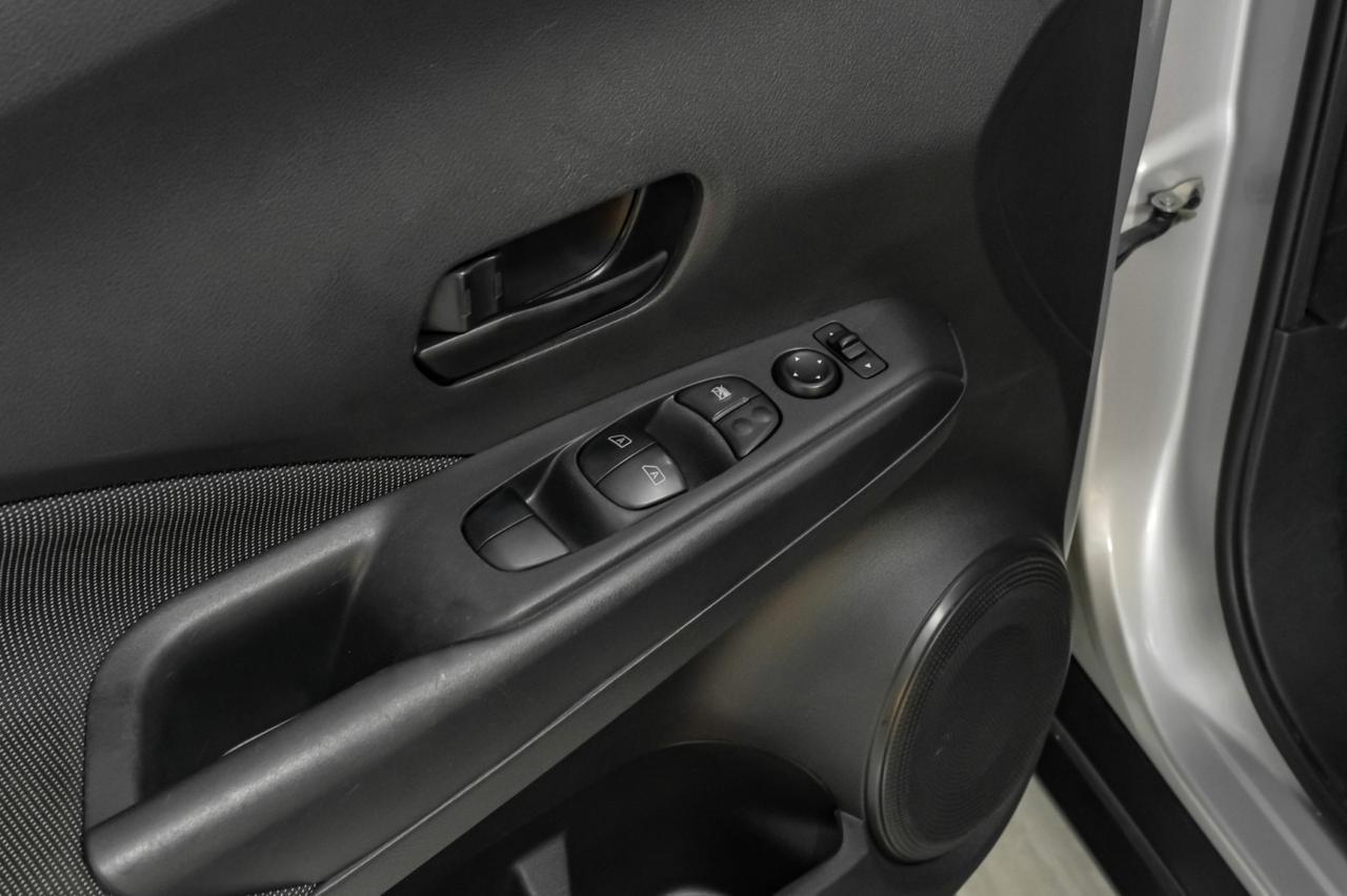 2019 Nissan Kicks S AUTOMATIC REAR CAMERA KEYLESS START CRUISE CONTROL REMOTE KEYLESS ENTRY Carrollton TX