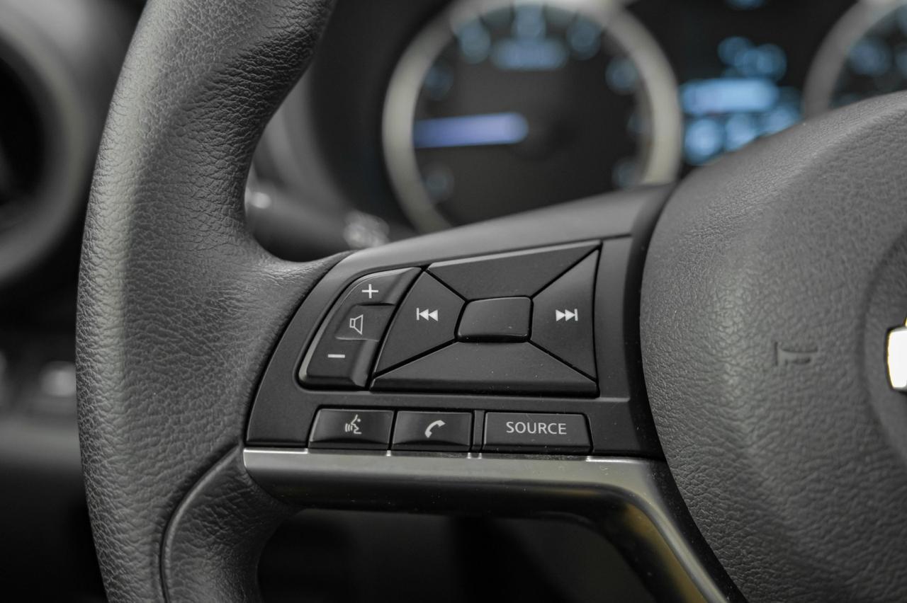 2019 Nissan Kicks S AUTOMATIC REAR CAMERA KEYLESS START CRUISE CONTROL REMOTE KEYLESS ENTRY Carrollton TX