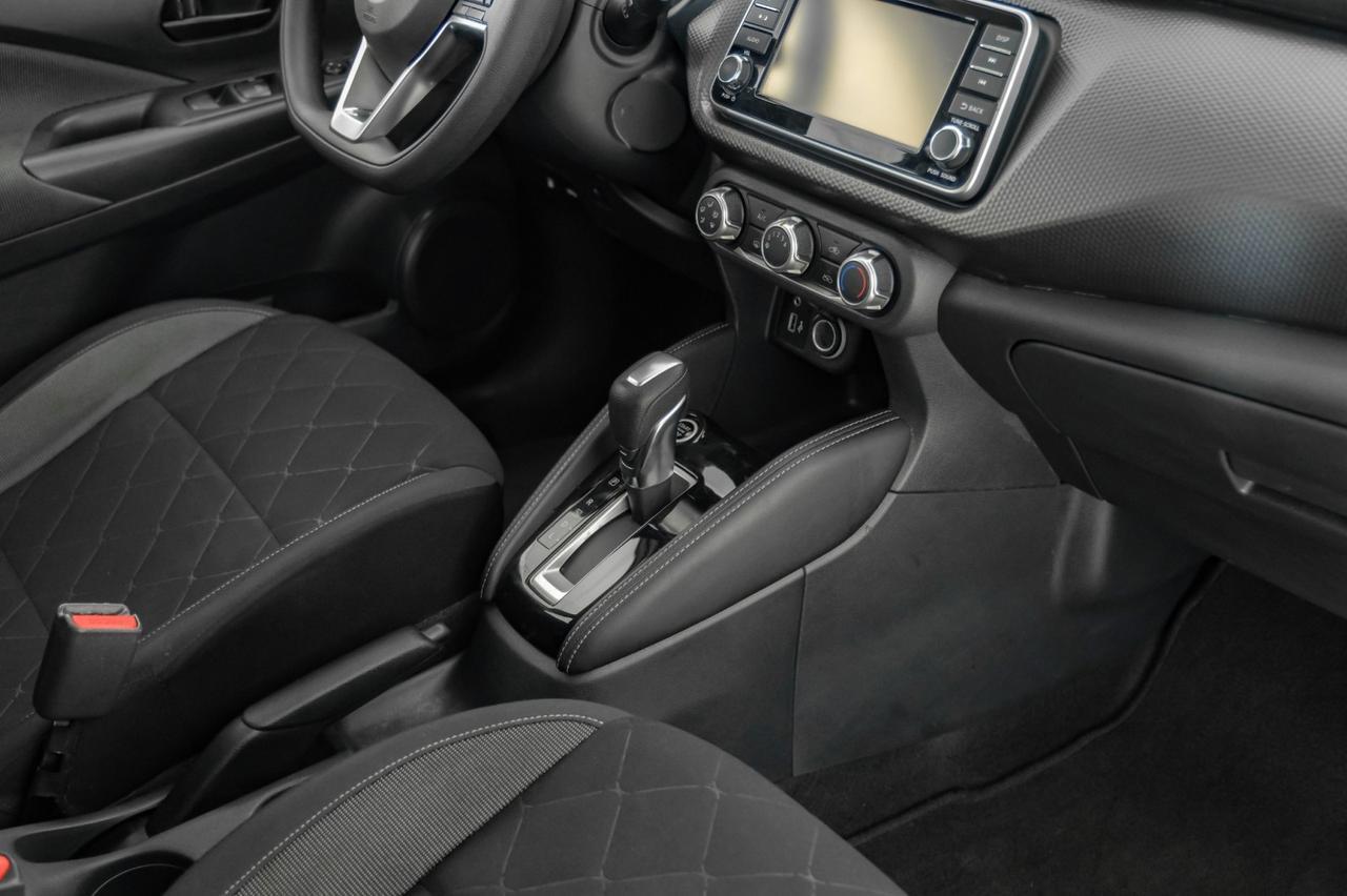 2019 Nissan Kicks S AUTOMATIC REAR CAMERA KEYLESS START CRUISE CONTROL REMOTE KEYLESS ENTRY Carrollton TX