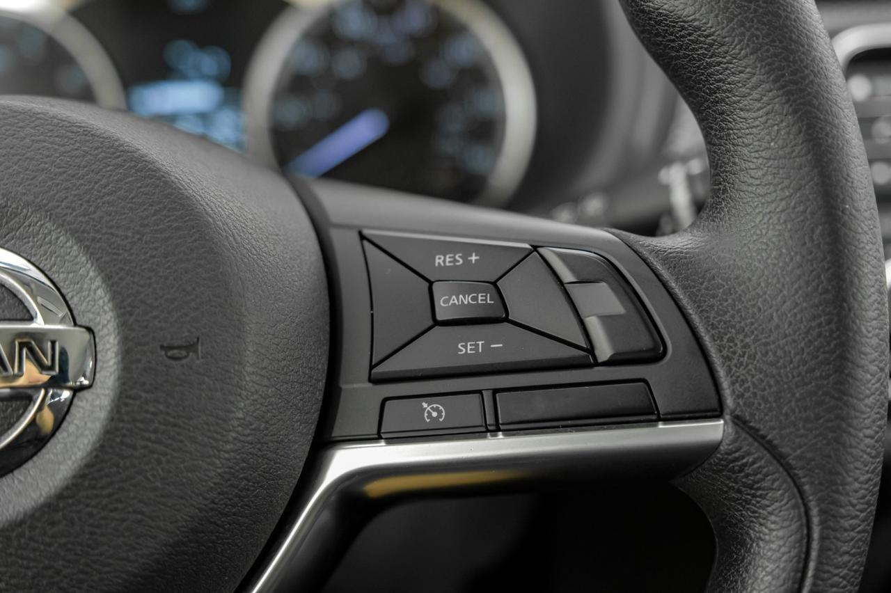 2019 Nissan Kicks S AUTOMATIC REAR CAMERA KEYLESS START CRUISE CONTROL REMOTE KEYLESS ENTRY Carrollton TX