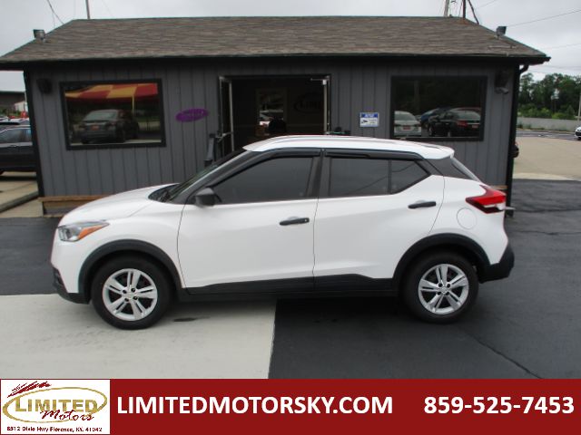 2019 Nissan Kicks S