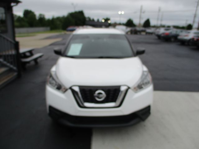2019 Nissan Kicks S