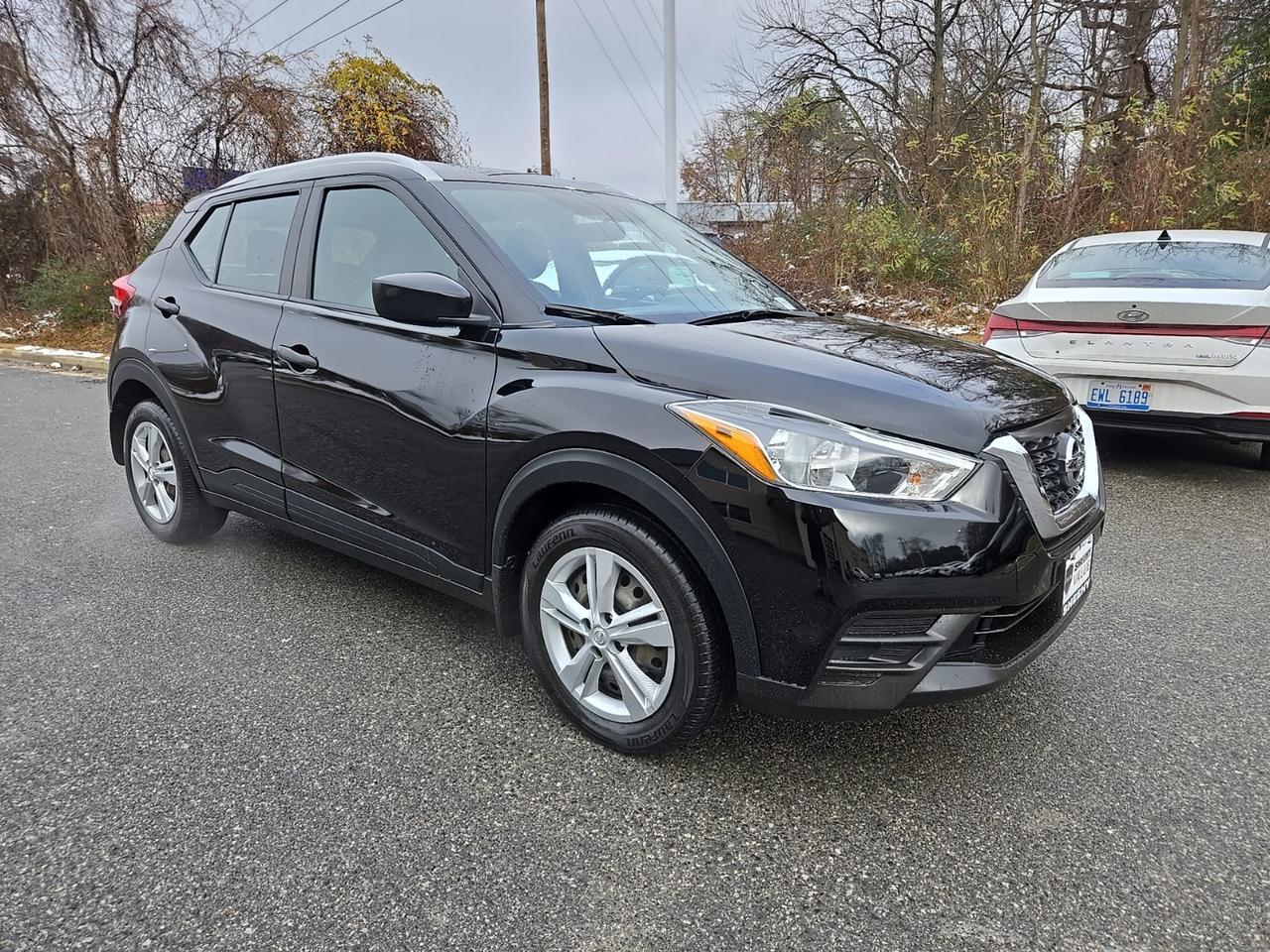 2019 Nissan Kicks S