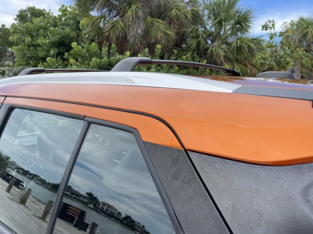 2019 Nissan Kicks S~BLIND SPOT WARNING~CRUISE CONTROL~PREMIUM PACKAGE~PREMIUM SOUND SYSTEM~SR PREMIUM PACKAGE~SILVER ROOF RAILS~SURROUND VIEW CAMERA Sarasota FL