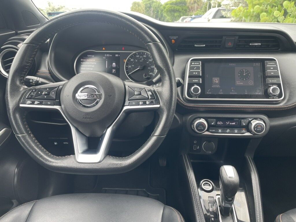 2019 Nissan Kicks S~BLIND SPOT WARNING~CRUISE CONTROL~PREMIUM PACKAGE~PREMIUM SOUND SYSTEM~SR PREMIUM PACKAGE~SILVER ROOF RAILS~SURROUND VIEW CAMERA Sarasota FL
