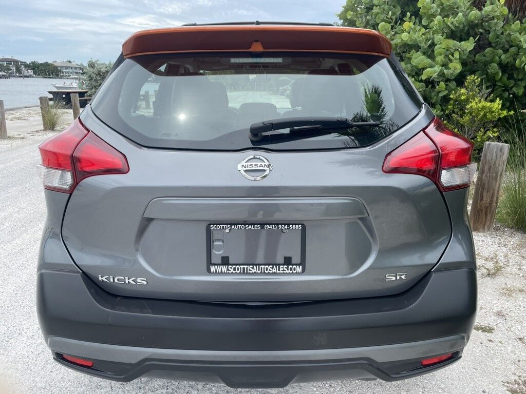 2019 Nissan Kicks S~BLIND SPOT WARNING~CRUISE CONTROL~PREMIUM PACKAGE~PREMIUM SOUND SYSTEM~SR PREMIUM PACKAGE~SILVER ROOF RAILS~SURROUND VIEW CAMERA Sarasota FL