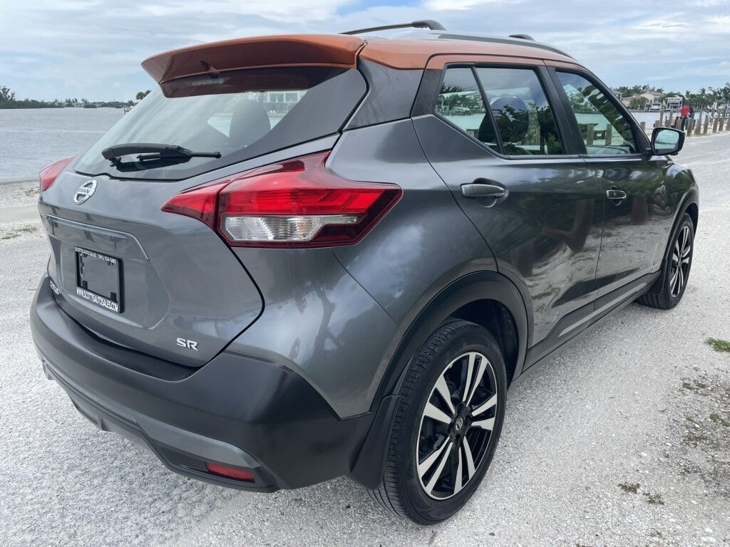 2019 Nissan Kicks S~BLIND SPOT WARNING~CRUISE CONTROL~PREMIUM PACKAGE~PREMIUM SOUND SYSTEM~SR PREMIUM PACKAGE~SILVER ROOF RAILS~SURROUND VIEW CAMERA Sarasota FL