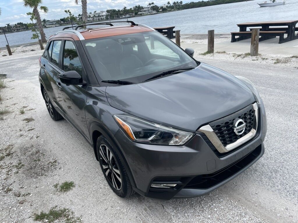 2019 Nissan Kicks S~BLIND SPOT WARNING~CRUISE CONTROL~PREMIUM PACKAGE~PREMIUM SOUND SYSTEM~SR PREMIUM PACKAGE~SILVER ROOF RAILS~SURROUND VIEW CAMERA Sarasota FL