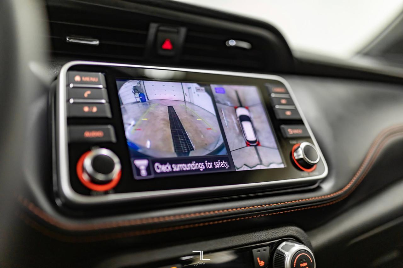 2019 Nissan Kicks SR Leather BCam HSeats Red Deer AB