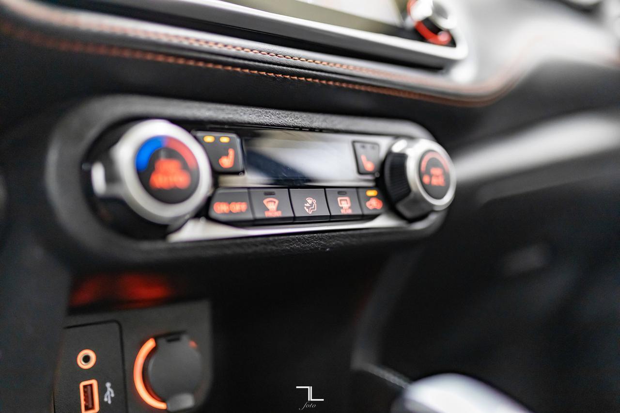 2019 Nissan Kicks SR Leather BCam HSeats Red Deer AB