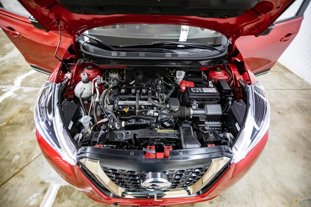 2019 Nissan Kicks SR Leather BCam HSeats Red Deer AB