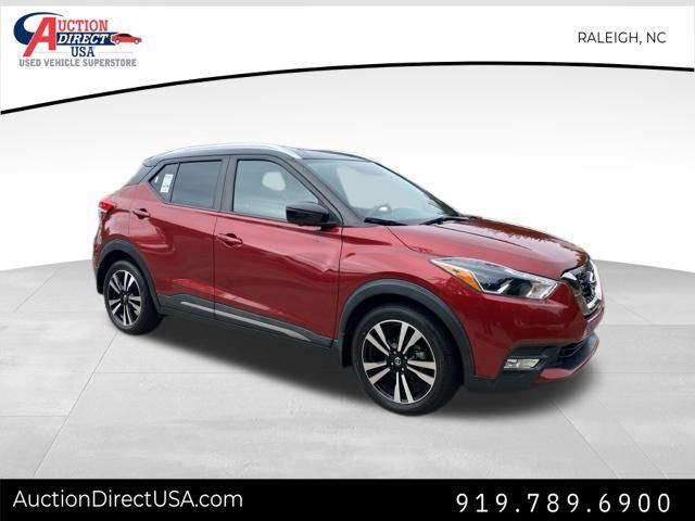2019 Nissan Kicks SR