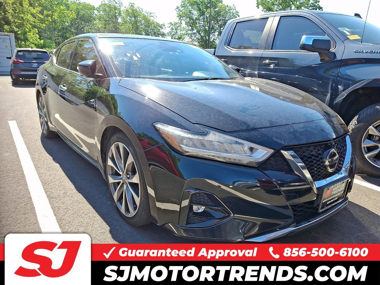 2019 Nissan Maxima Platinum's photo