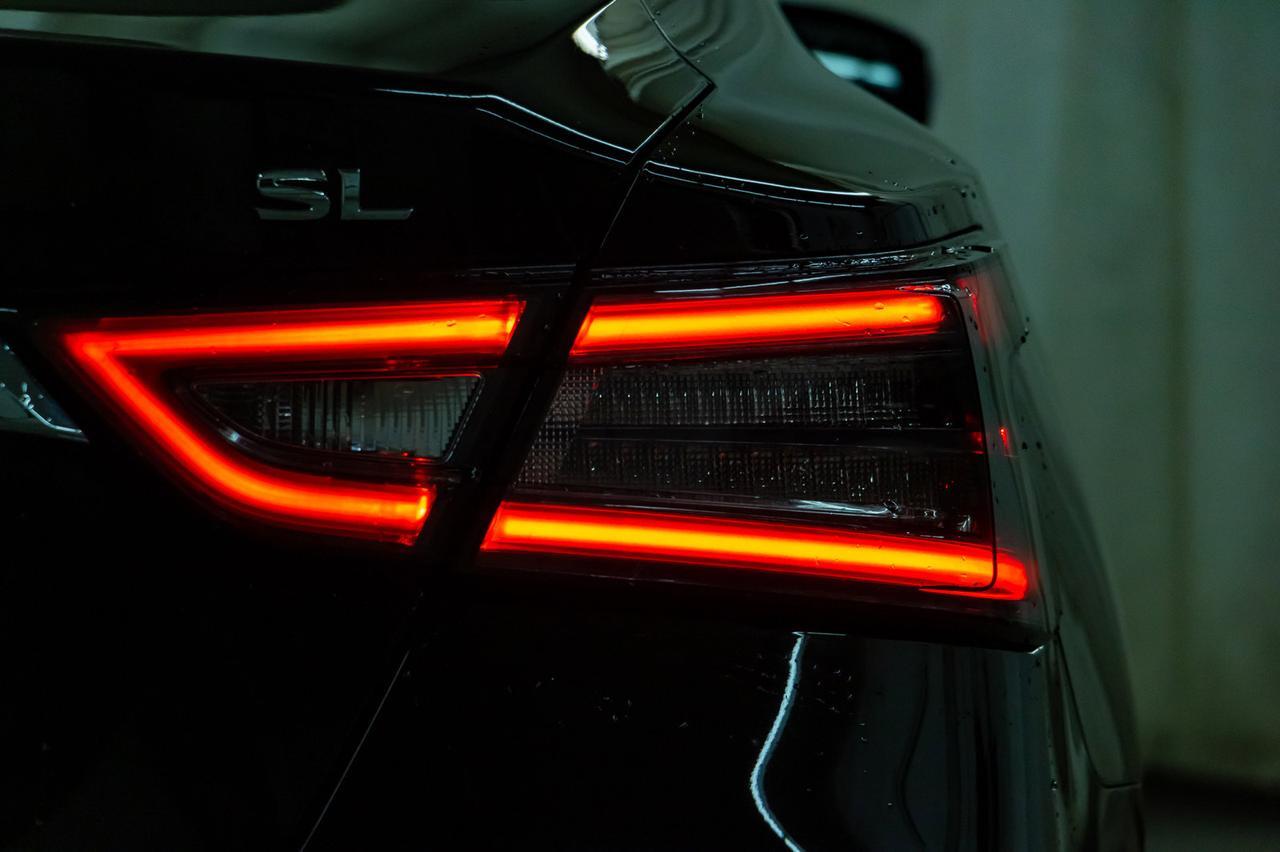 2019 Nissan Maxima SL Leather Roof Nav BCam Red Deer AB