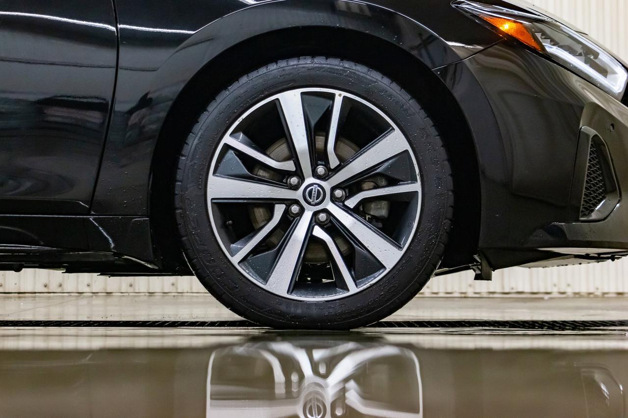 2019 Nissan Maxima SL Leather Roof Nav BCam Red Deer AB