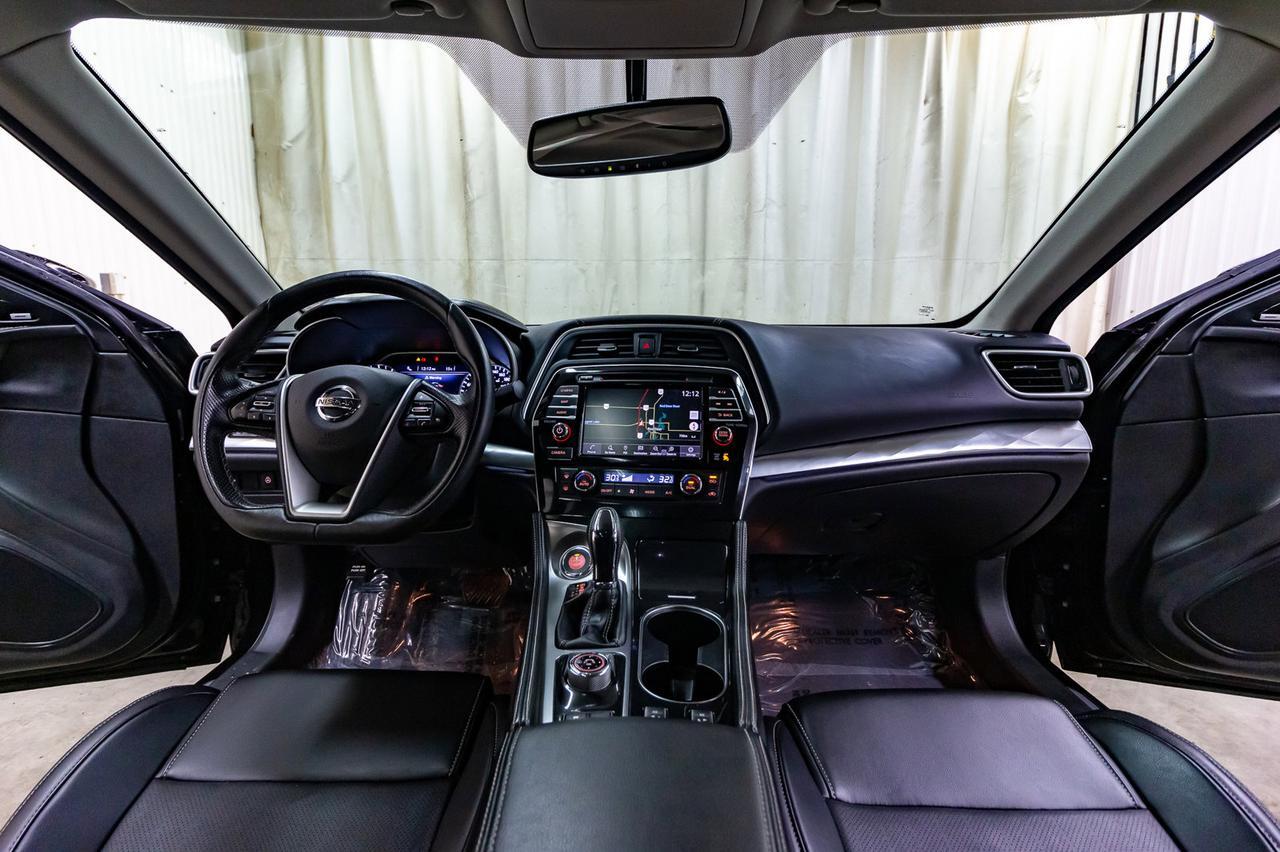 2019 Nissan Maxima SL Leather Roof Nav BCam Red Deer AB