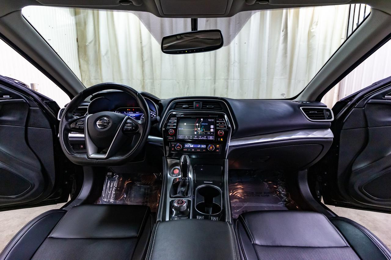 2019 Nissan Maxima SL Leather Roof Nav BCam Red Deer AB