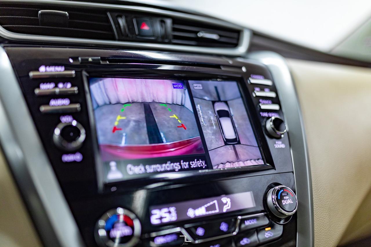 2019 Nissan Murano AWD Platinum Leather Roof Nav BCam Red Deer AB