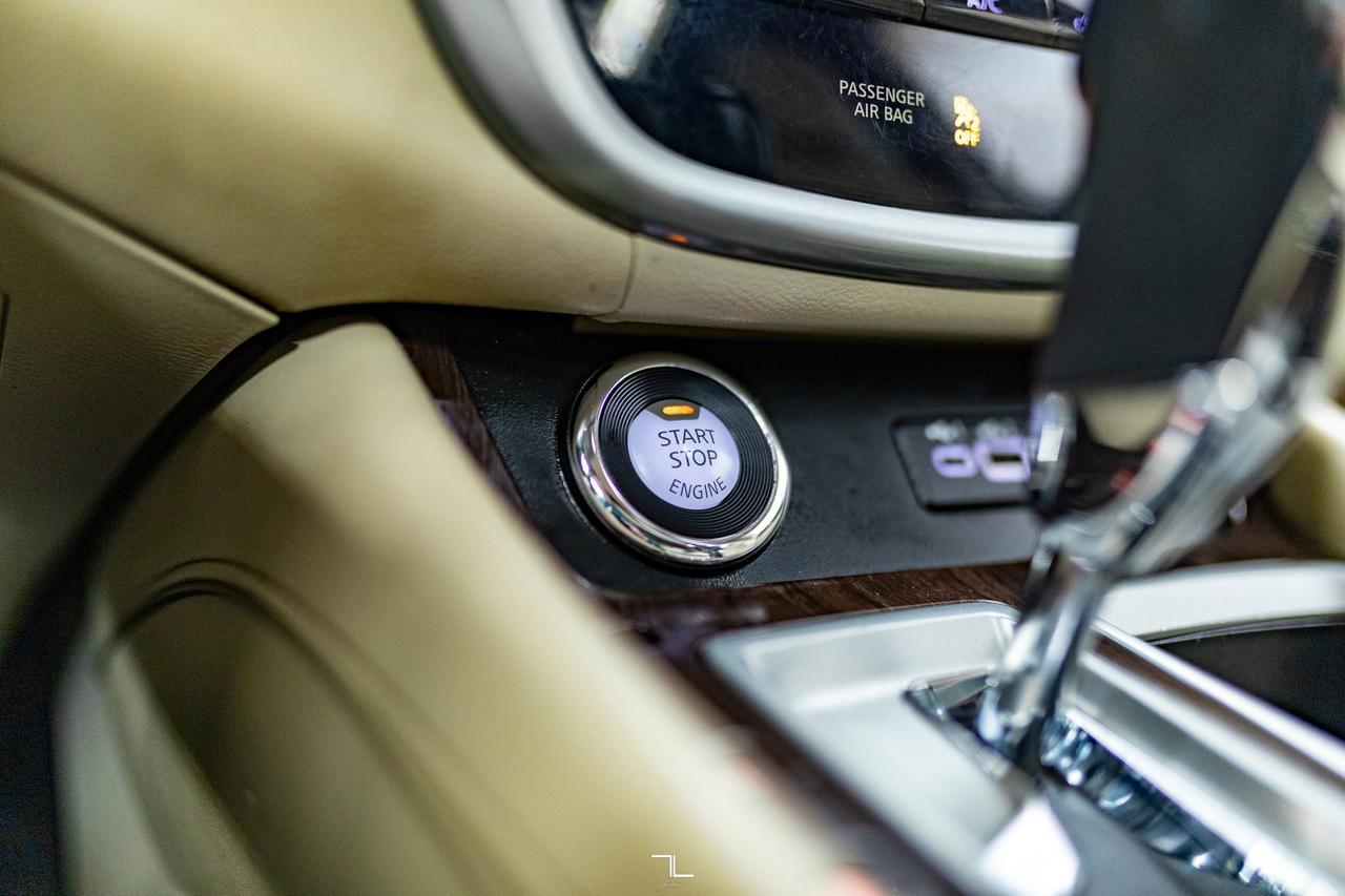 2019 Nissan Murano AWD Platinum Leather Roof Nav BCam Red Deer AB