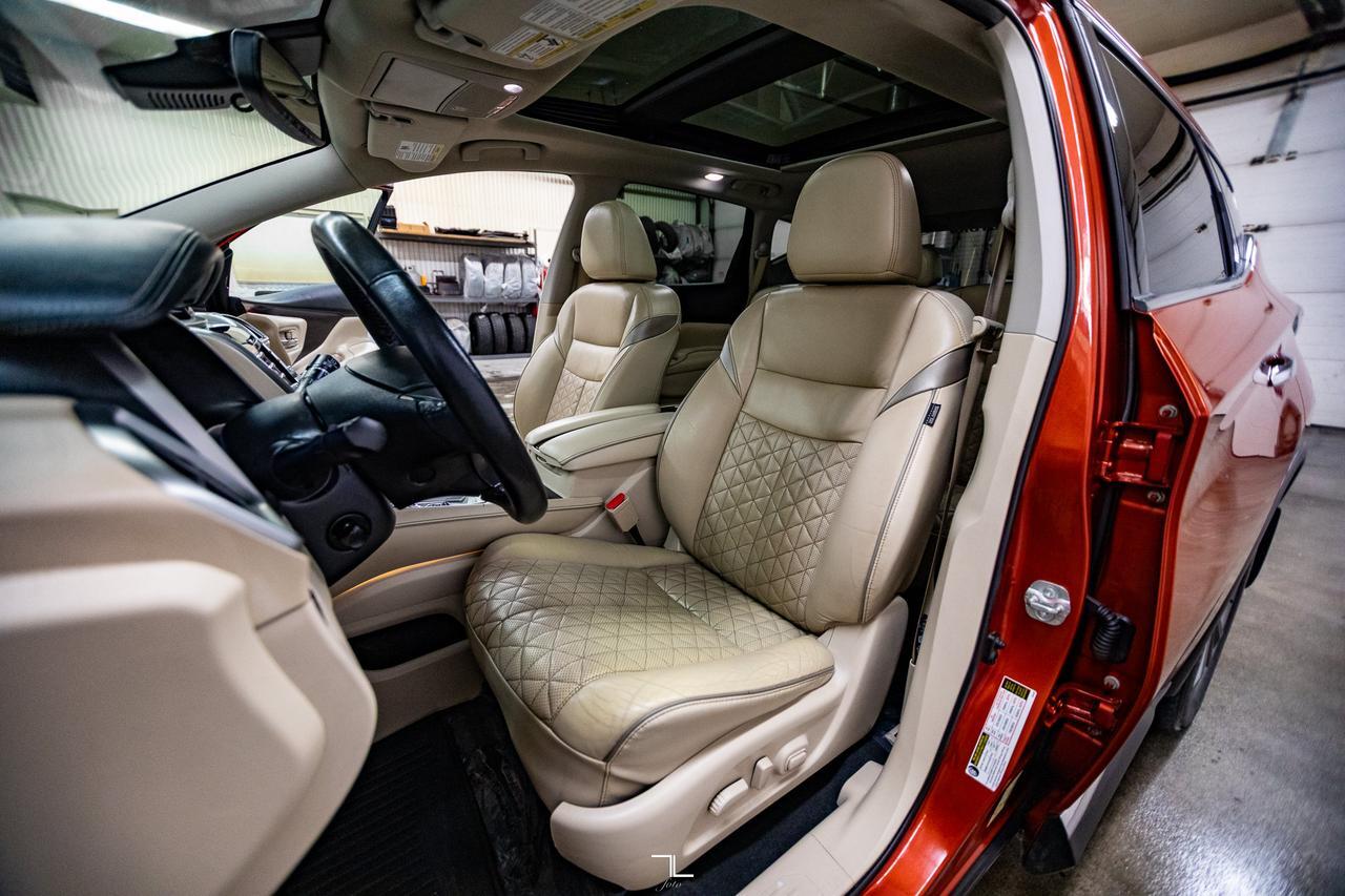 2019 Nissan Murano AWD Platinum Leather Roof Nav BCam Red Deer AB