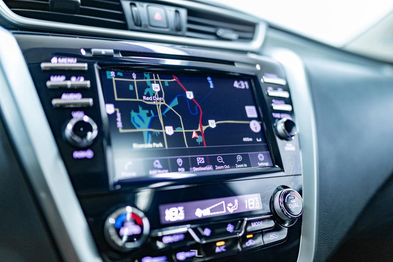 2019 Nissan Murano AWD SL Leather Roof Nav BCam Red Deer AB