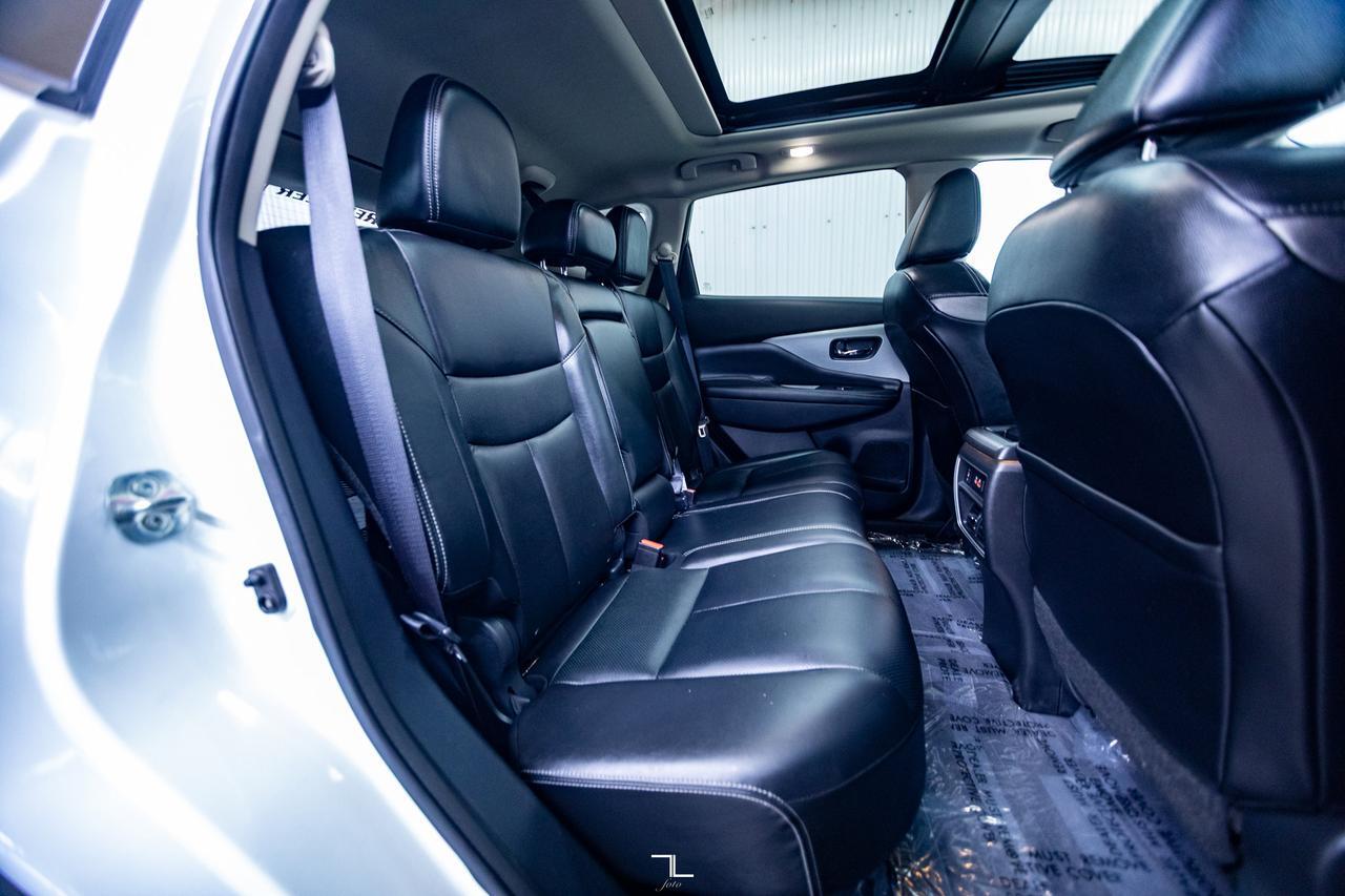 2019 Nissan Murano AWD SL Leather Roof Nav BCam Red Deer AB