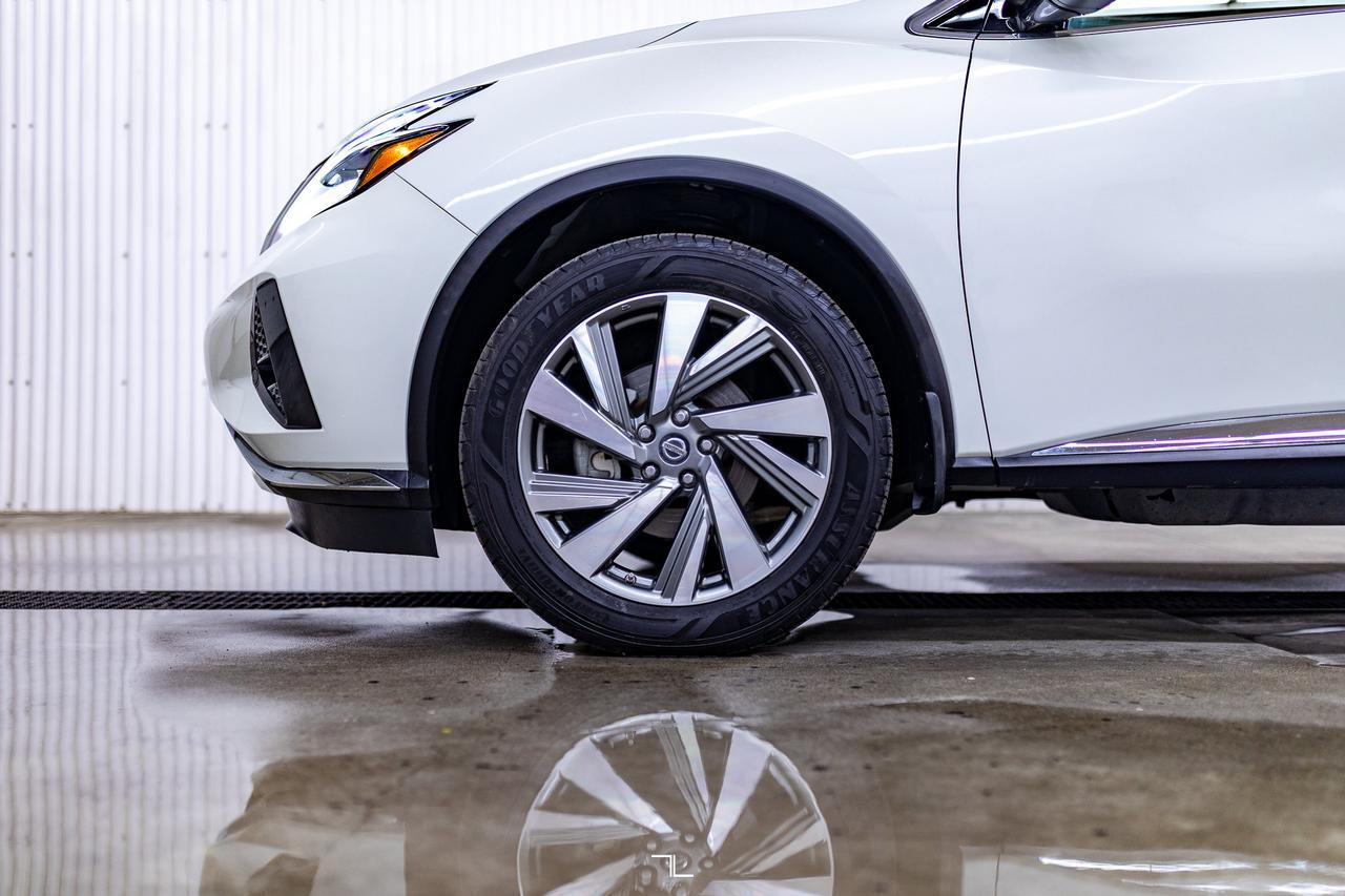 2019 Nissan Murano AWD SL Leather Roof Nav BCam Red Deer AB