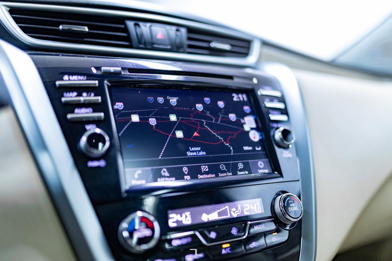 2019 Nissan Murano AWD SL Leather Roof Nav BCam Red Deer AB