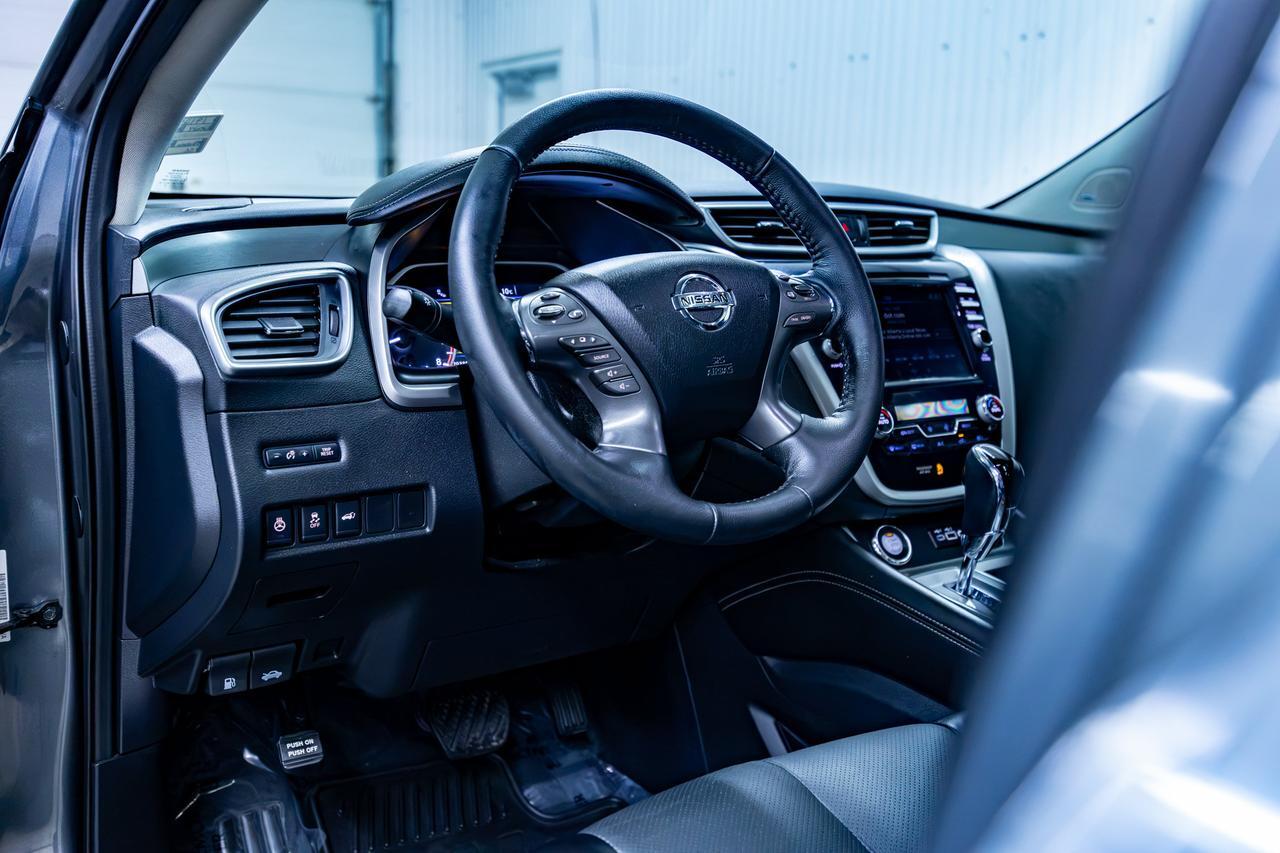 2019 Nissan Murano AWD SL Leather Roof Nav Red Deer AB