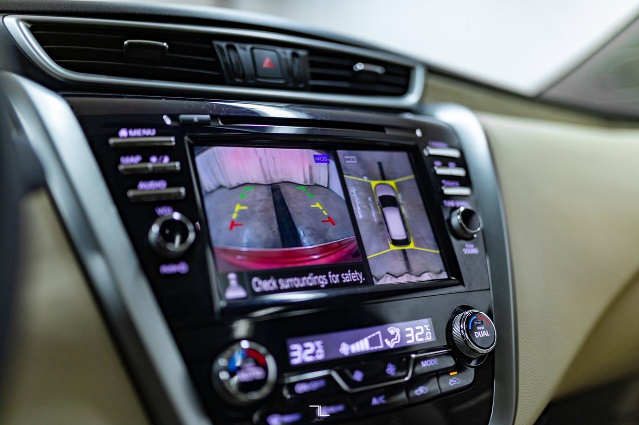 2019 Nissan Murano AWD SL Leather Roof Nav Red Deer AB