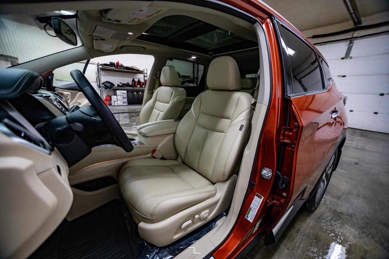 2019 Nissan Murano AWD SL Leather Roof Nav Red Deer AB