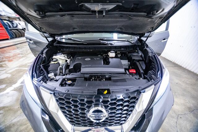 2019 Nissan Murano AWD SV Nav Roof BCam Red Deer AB
