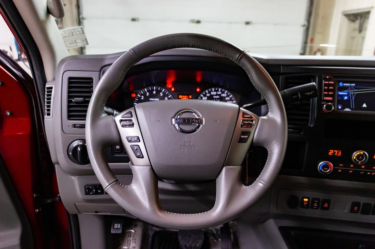 2019 Nissan NV 3500 HD SL 12 Passenger Leather Nav BCam Red Deer AB