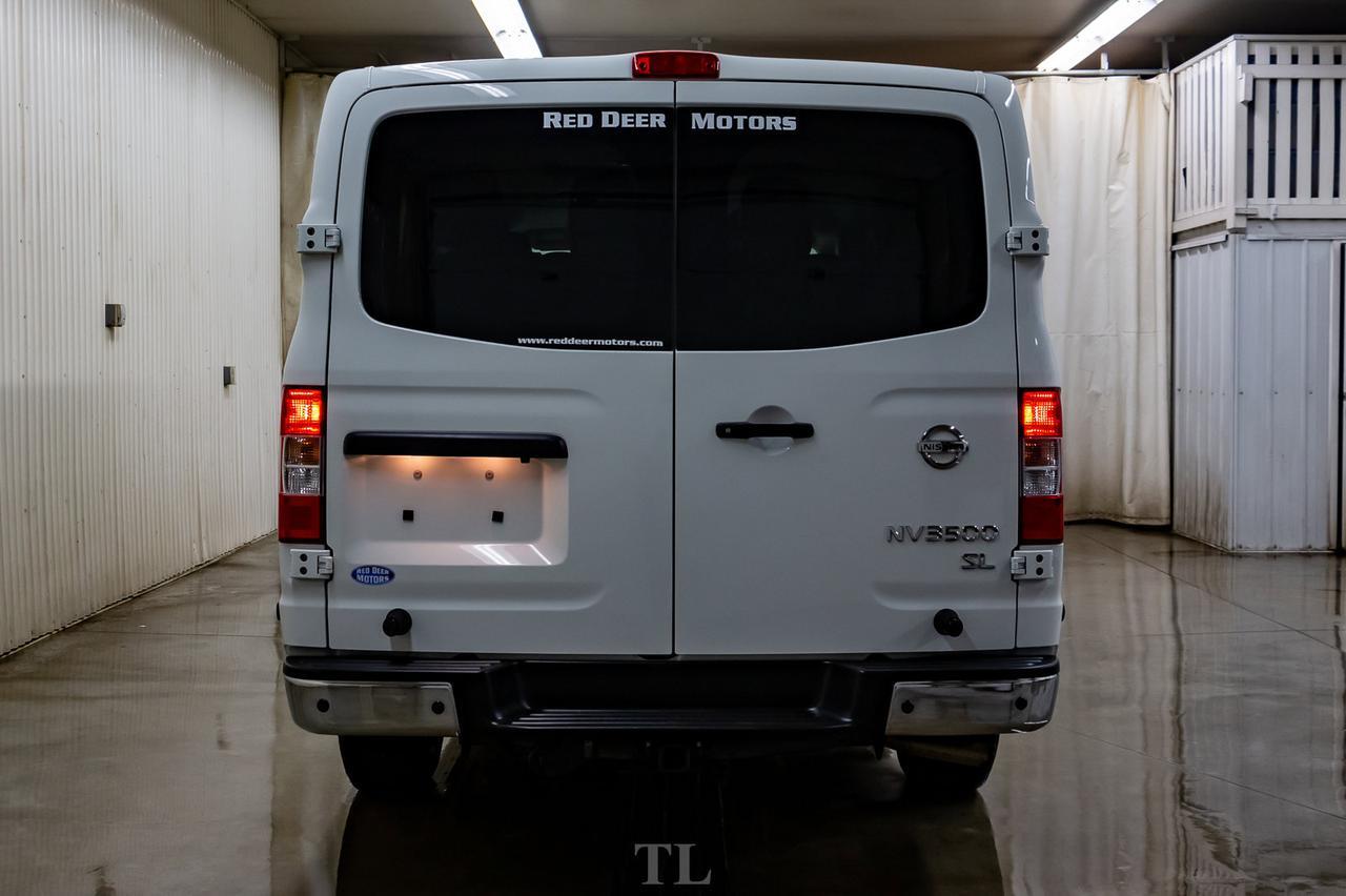 2019 Nissan NV 3500 HD SL 12 Passenger Leather Nav BCam Red Deer AB