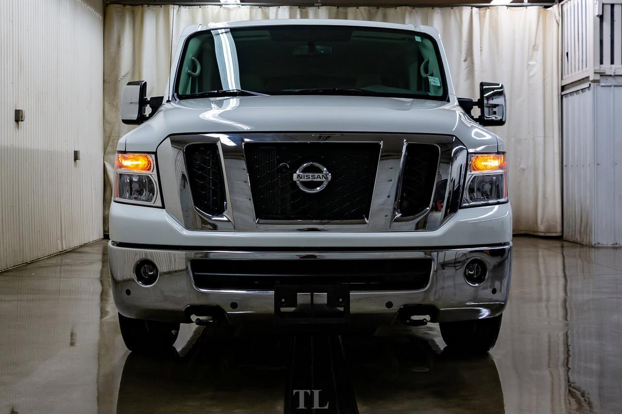2019 Nissan NV 3500 HD SL 12 Passenger Leather Nav BCam Red Deer AB