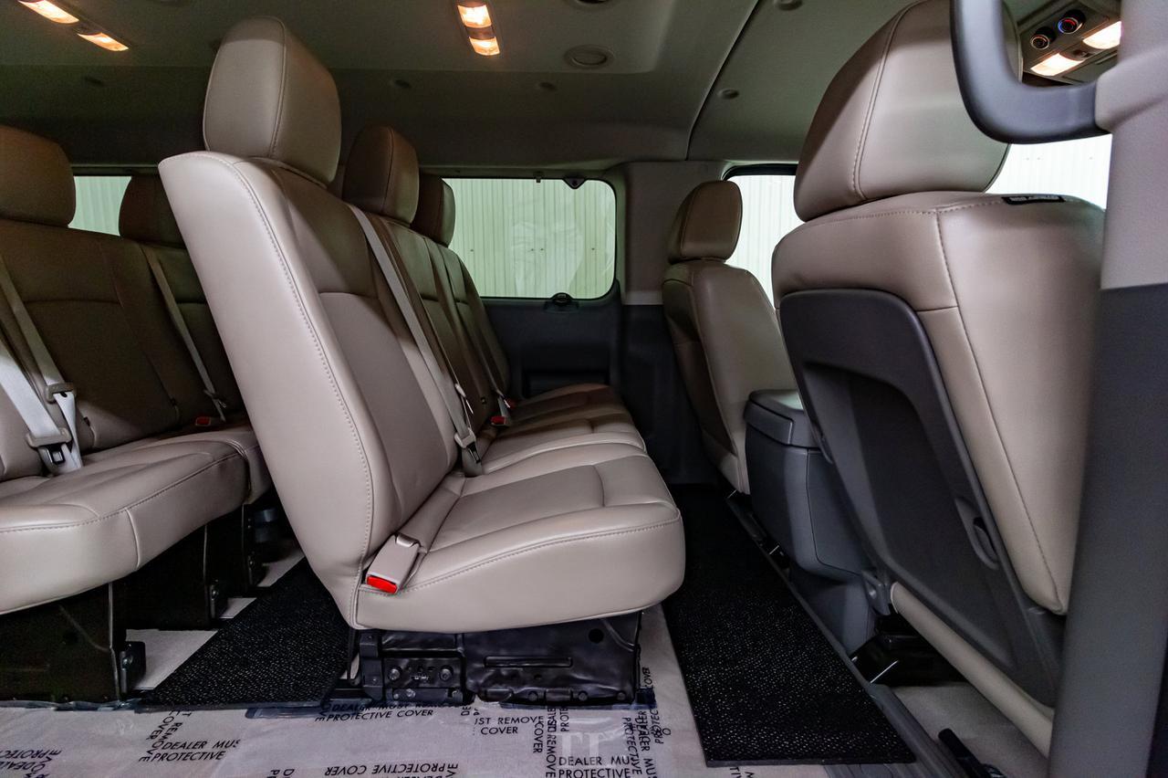 2019 Nissan NV 3500 HD SL 12 Passenger Leather Nav BCam Red Deer AB