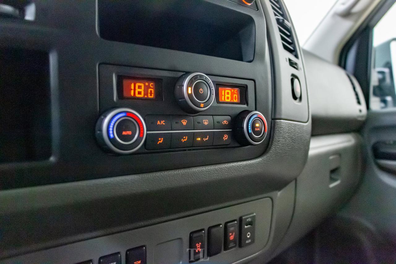 2019 Nissan NV 3500 HD SL 12 Passenger Leather Nav BCam Red Deer AB