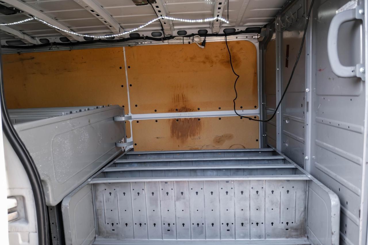 2019 Nissan NV Cargo SV Farmers Branch TX