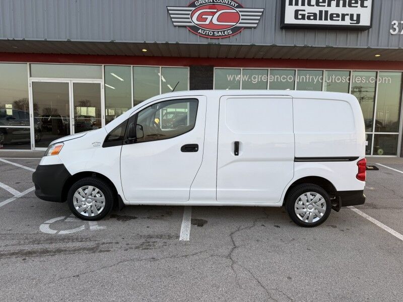 2019 Nissan NV200 Compact Cargo 67k mi's SV Collinsville OK