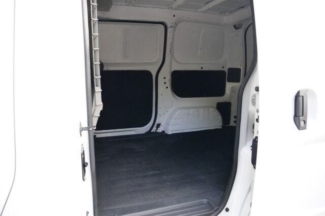 2019 Nissan NV200 SV Cargo Van / Ladder Rack / Work Ready! High Point NC