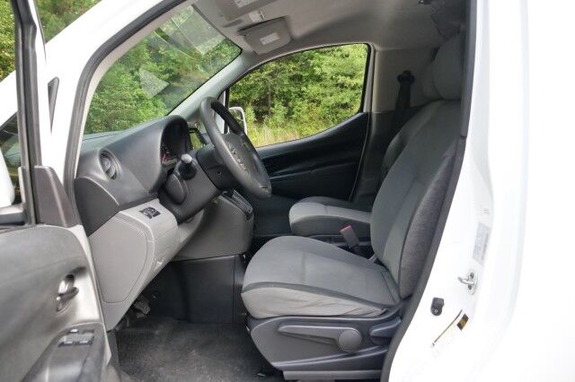 2019 Nissan NV200 SV Cargo Van / Ladder Rack / Work Ready! High Point NC