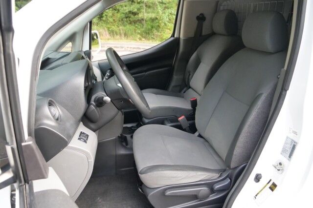 2019 Nissan NV200 SV Cargo Van / Ladder Rack / Work Ready! High Point NC