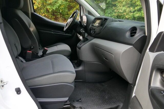 2019 Nissan NV200 SV Cargo Van / Ladder Rack / Work Ready! High Point NC