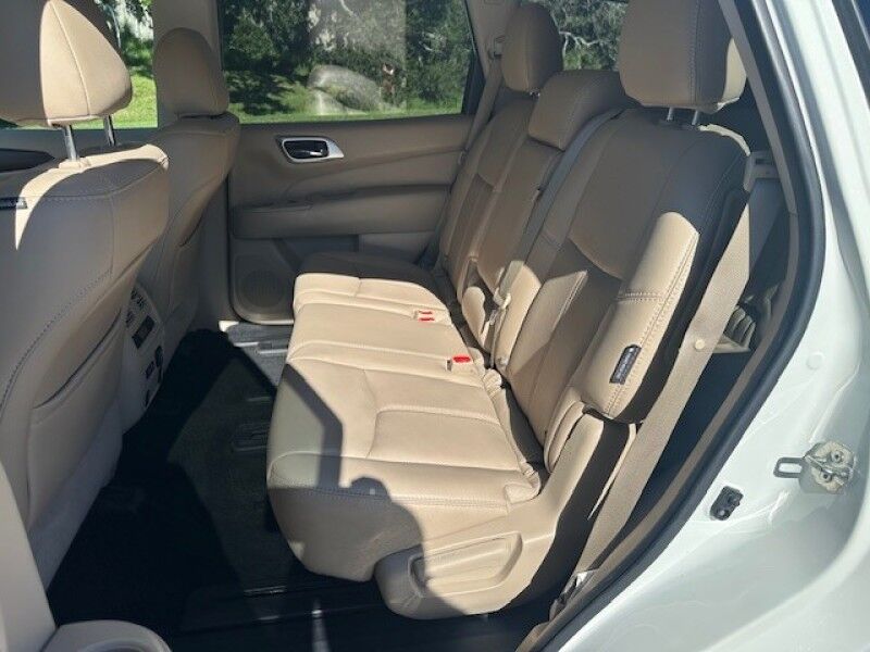 2019 Nissan PATHFINDER PLATINUM LEATHER SUNROOF LOW MILES AWD 3RD ROW SEAT FREE SHIPPING IN FLORIDA Sarasota FL