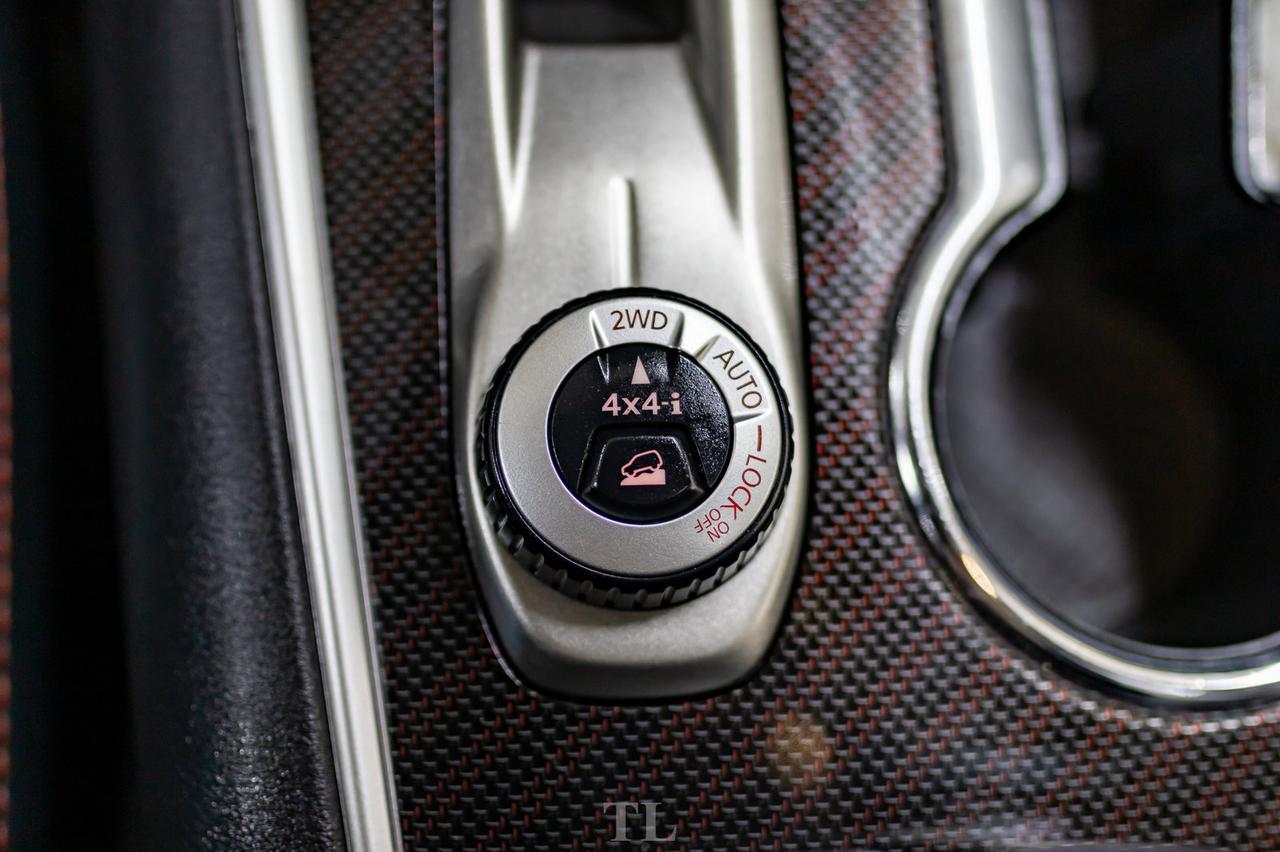 2019 Nissan Pathfinder AWD SL Premium Rock Creek Edition Leather Roof Nav BCam Red Deer AB