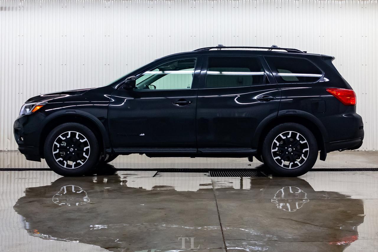 2019 Nissan Pathfinder AWD SL Premium Rock Creek Edition Leather Roof Nav BCam Red Deer AB