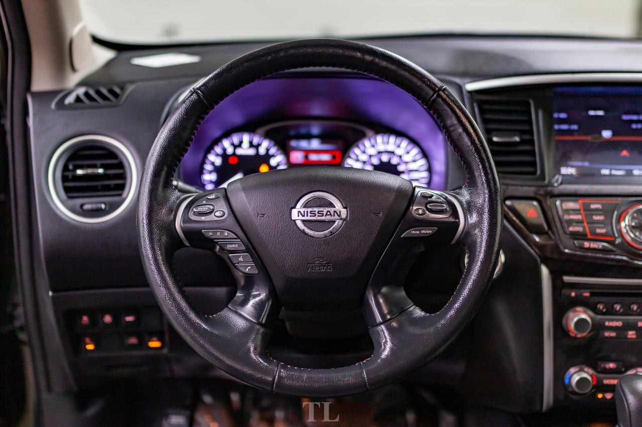 2019 Nissan Pathfinder AWD SL Premium Rock Creek Edition Leather Roof Nav BCam Red Deer AB